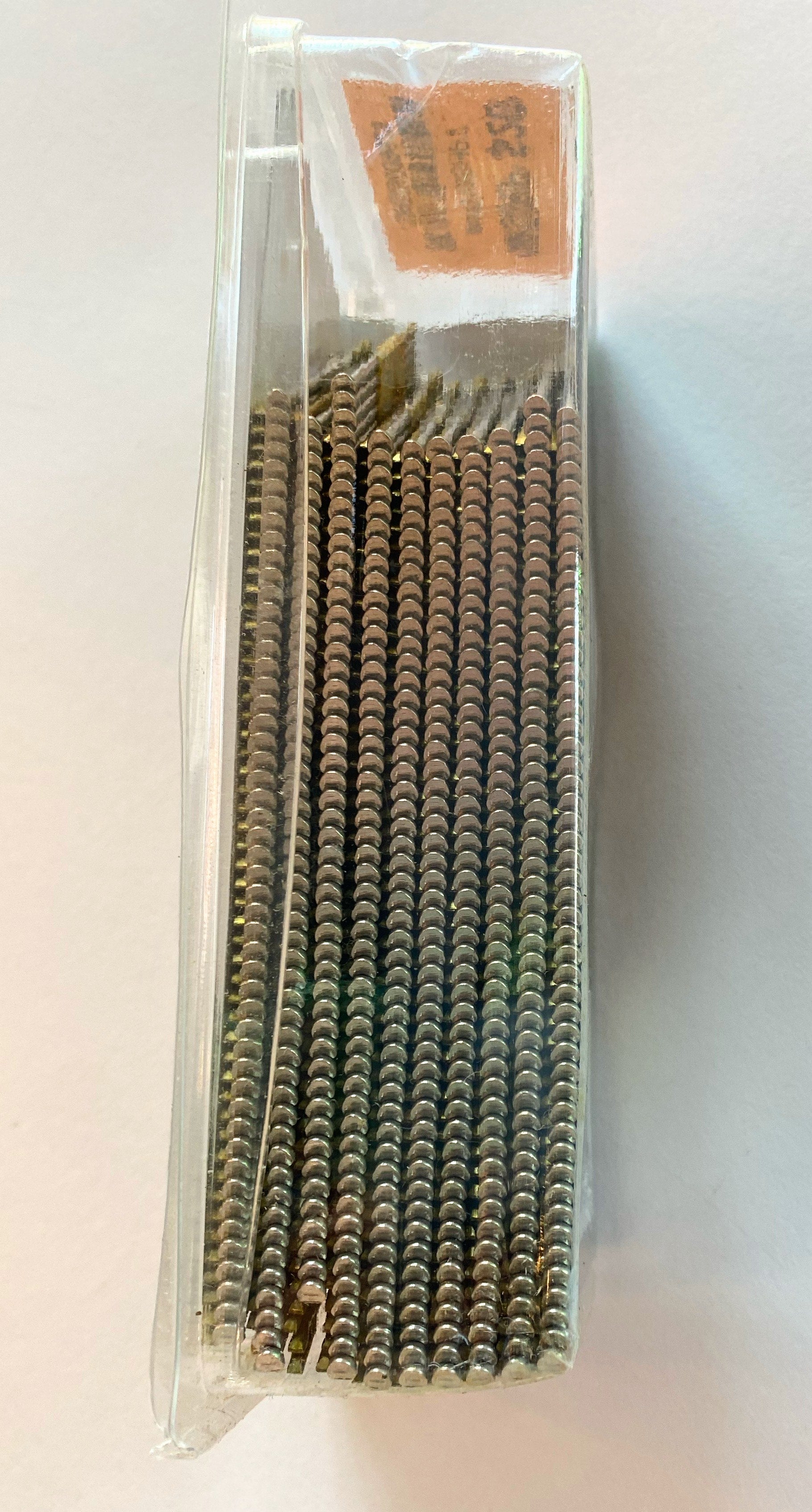 Metabo HPT Finish Nails | 2-1/2-Inch x 15 Gauge | Stainless Steel | 1000 Count |