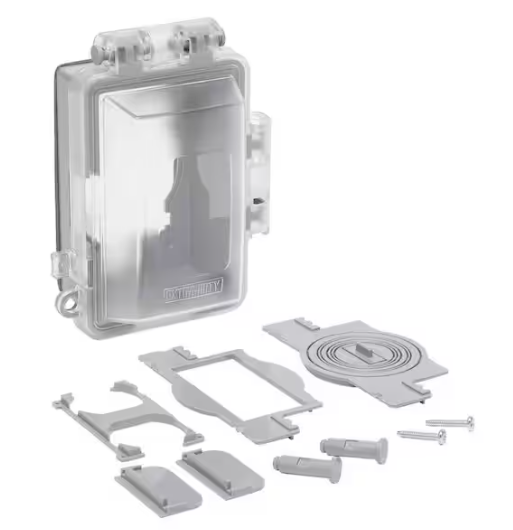 Commercial Electric 1-Gang Extra Duty Horizontal/Vertical Non-Metallic Weatherproof In-Use Outlet Cover (16-in-1-Configurations), Clear