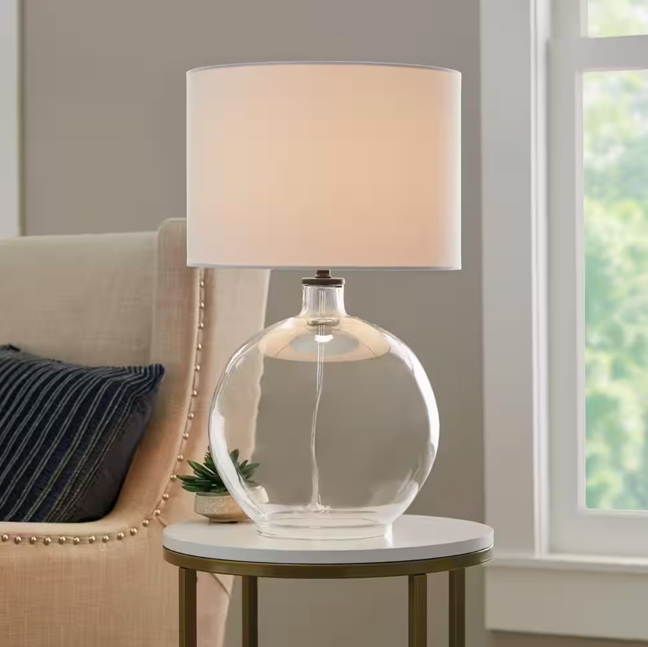 Windmere 21.5 in Clear Glass Table Lamp (Hampton Bay)