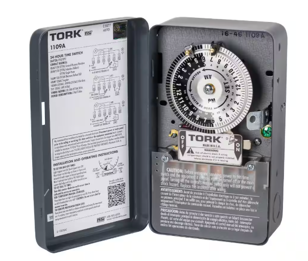TORK 40 Amp 24-Hour Indoor Mechanical Timer Switch 1109A