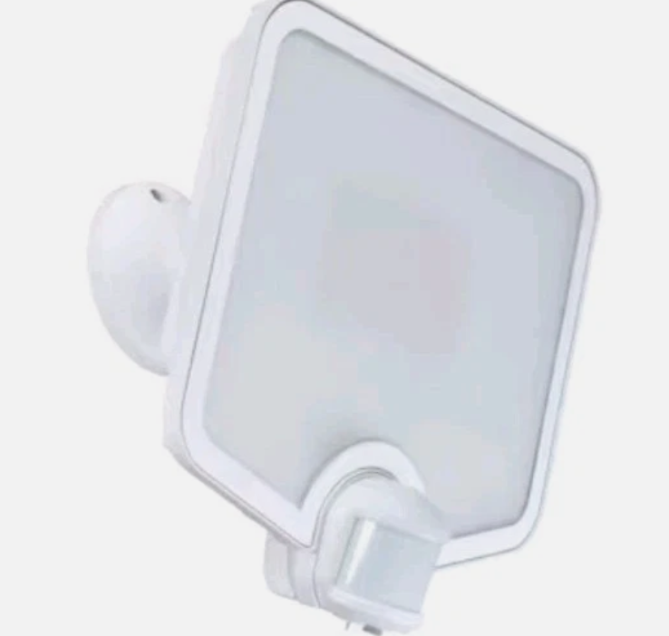 Good Earth Lighting Outdoor Motion Activated Security Flood Light w/ Timer